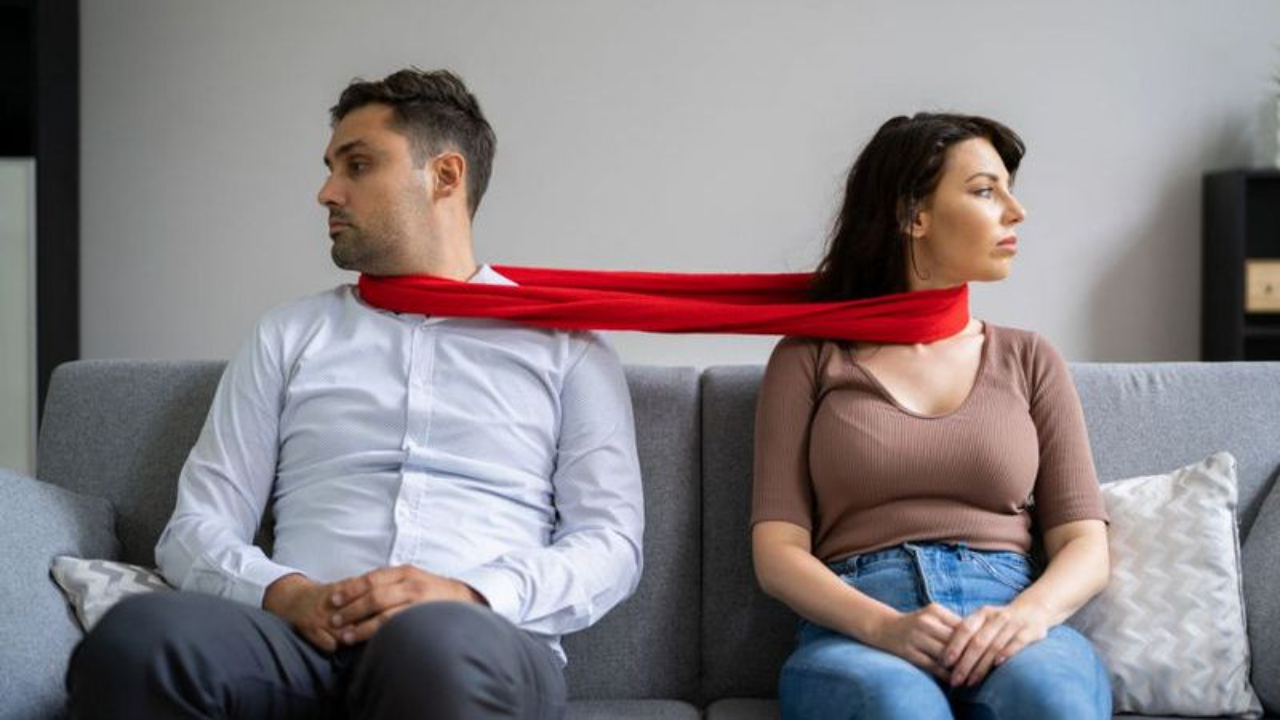 How to Set Boundaries in Toxic Relationships: Boundaries Coach — blog post by Sheila Renae Burns at Prayer Power Ministries